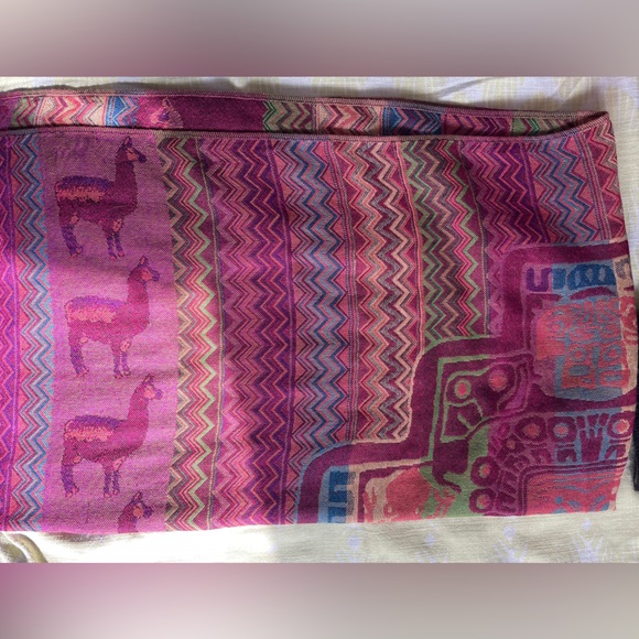 Colourful scarf - Picture 2 of 2